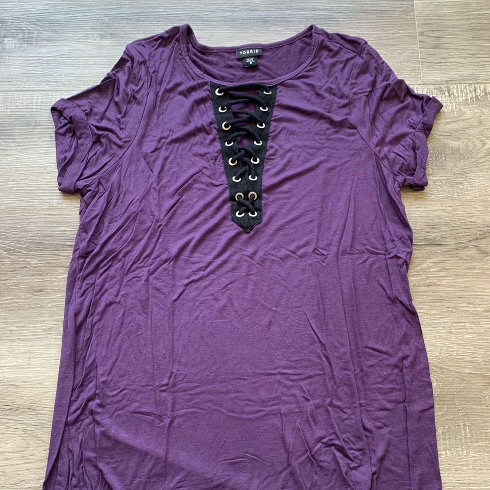 TORRID Purple Lace-Up Tee size 0